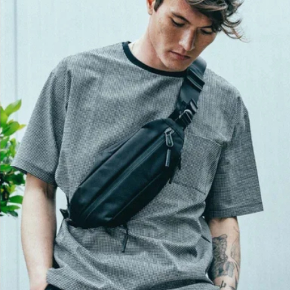 Aer City Sling 1